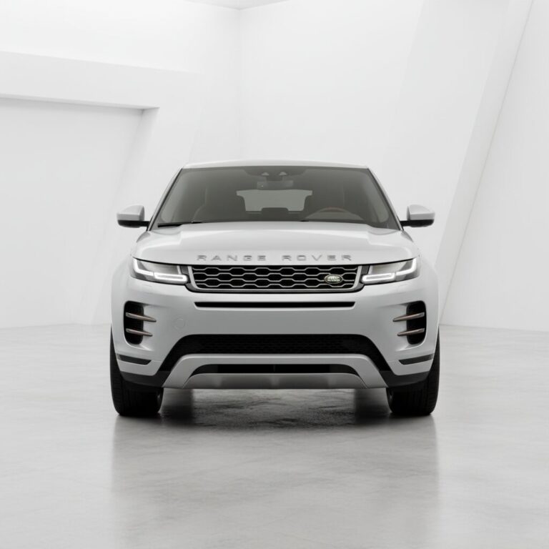 正面から見たレンジローバー・イヴォークの画像